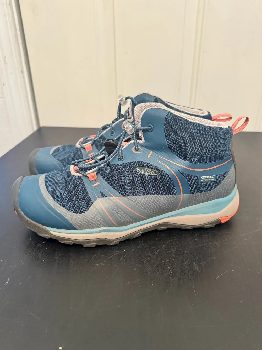 Keen Terradora Mid Waterproof Hiking Shoes Boots Women’s US 6 Aqua Blue/Coral